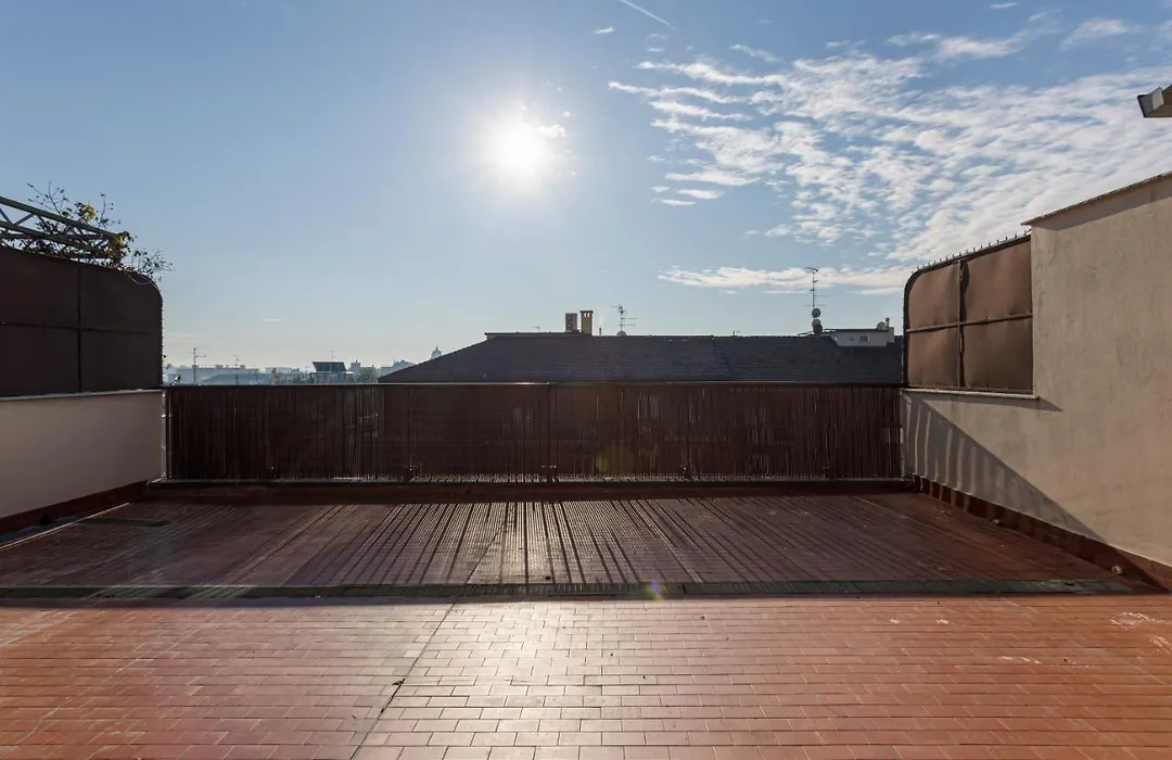 Amazing terrace in Milan-Via Strambio Città Studi-1